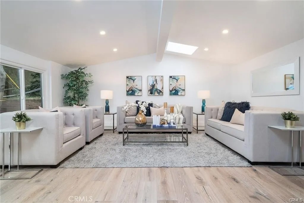 49 Headland Drive
