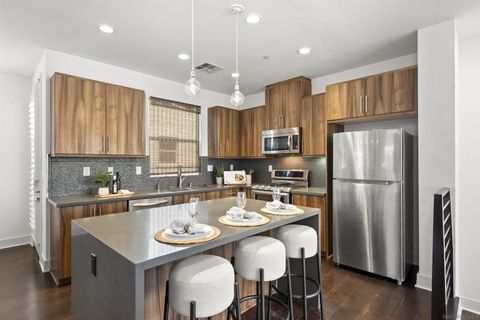 7853 Inception Way San Diego CA 92108