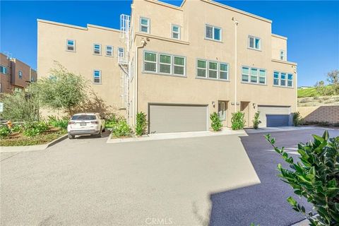 Photo of 12800 N Watt Lane #D, Sylmar, CA 91342 (MLS # SR26013055)