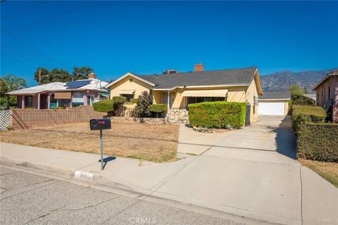 Tiny photo for 207 Los Angeles Avenue, Monrovia, CA 91016 (MLS # OC25231690)