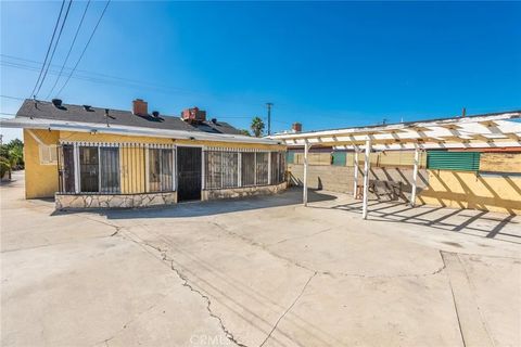 Tiny photo for 207 Los Angeles Avenue, Monrovia, CA 91016 (MLS # OC25231690)