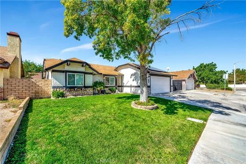 Tiny photo for 43157 18th St, Lancaster, CA 93534 (MLS # SR25246725)
