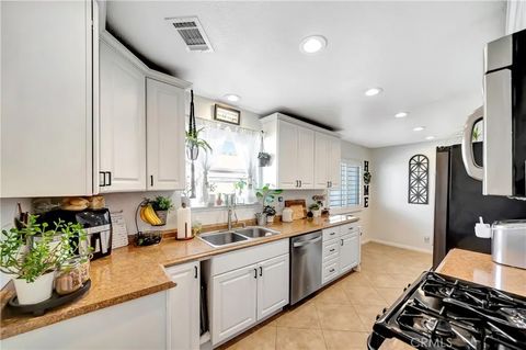 Tiny photo for 43157 18th St, Lancaster, CA 93534 (MLS # SR25246725)