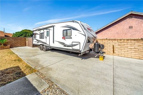 Tiny photo for 43157 18th St, Lancaster, CA 93534 (MLS # SR25246725)