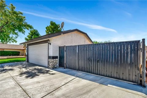 Tiny photo for 43157 18th St, Lancaster, CA 93534 (MLS # SR25246725)