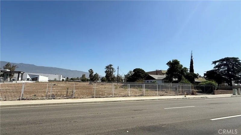 14596 Foothill