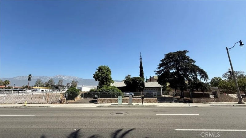 14596 Foothill