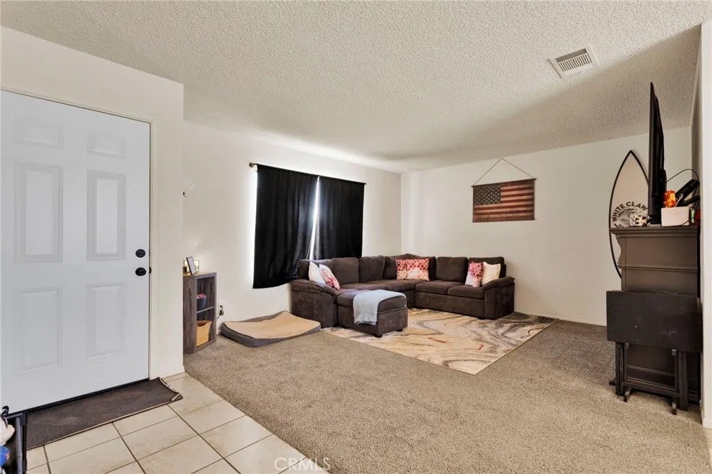 10612 Cochiti Road