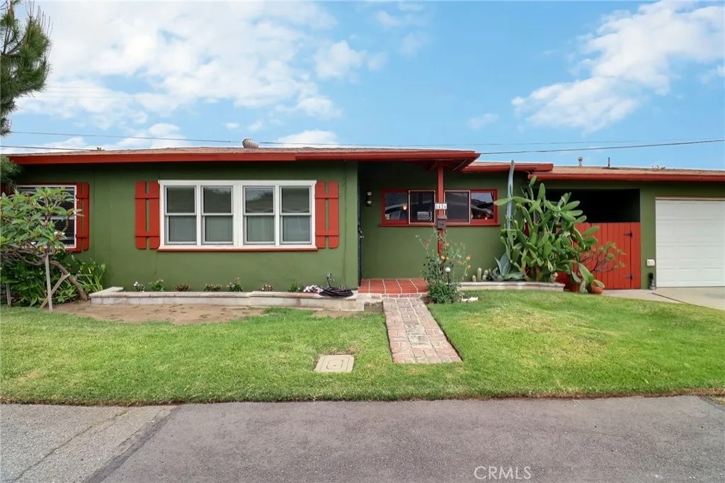 5426 Warman Lane