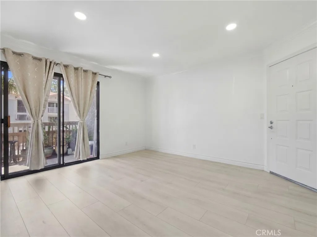 12023 Alta Carmel Court 253