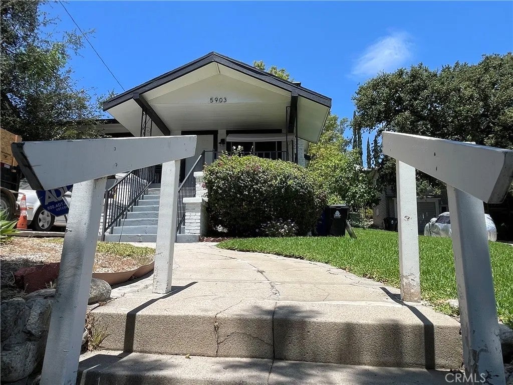 5903 Tipton