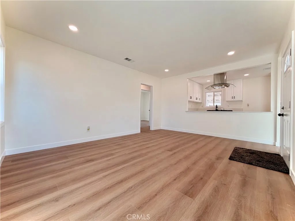 231 E 11th Street