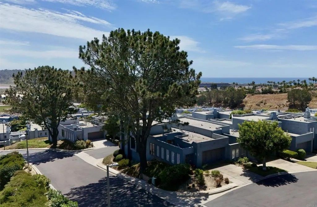 Photo of 1051 Freedom Court, Del Mar, CA 92014 (MLS # NDP2604013)