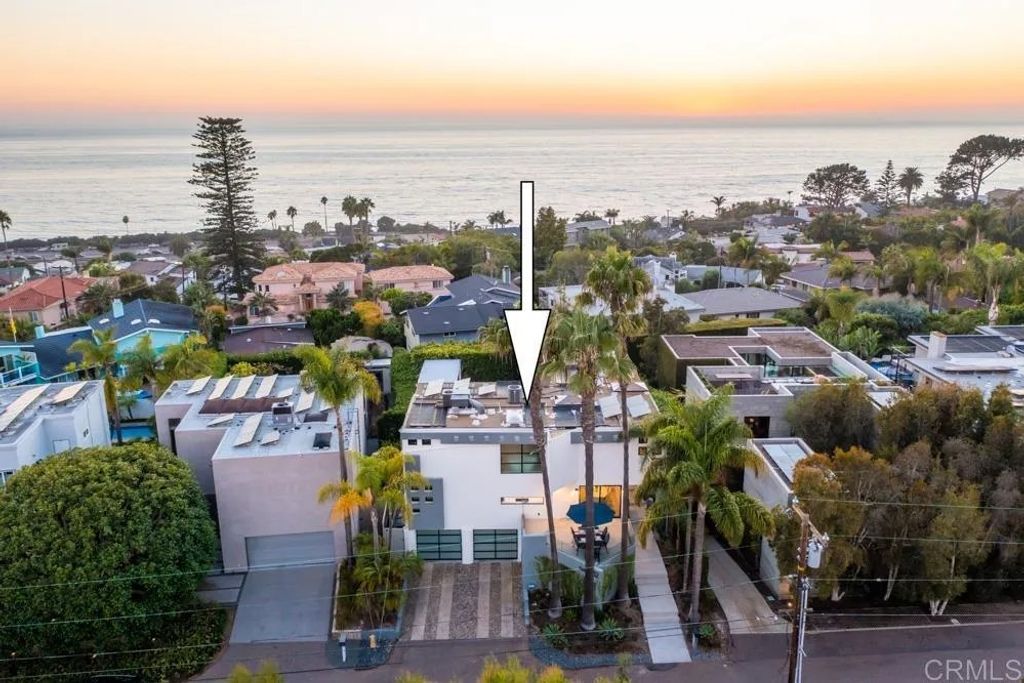 Photo of 1632 Brahms Road, Cardiff By The Sea, CA 92007 (MLS # NDP2601985)