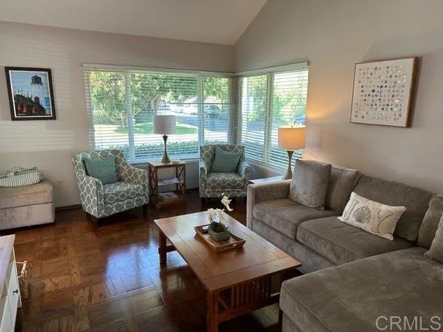 471 BAY MEADOWS Way