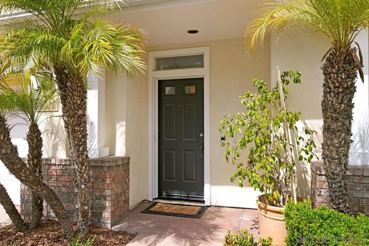3081 W Canyon