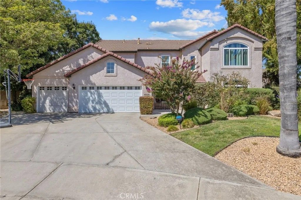 Photo of 6030 W Country Court, Visalia, CA 93277 (MLS # PI26071297)