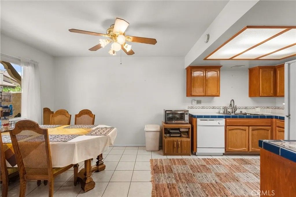 Photo of 1836 E Avenue J2 #5, Lancaster, CA 93535 (MLS # SR26069943)