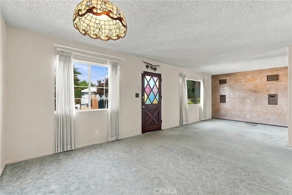 5154 W 134th Place