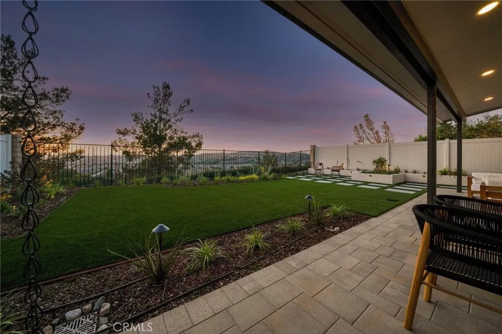 17111 Silk Tree Way