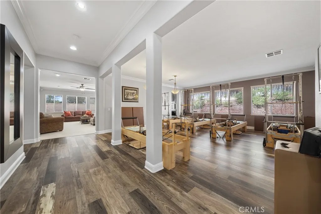 42116 Vandamere Court