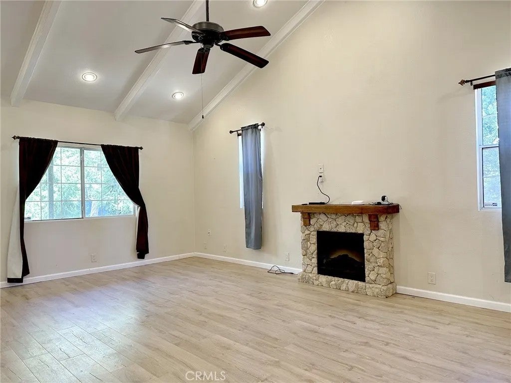 251 Oak