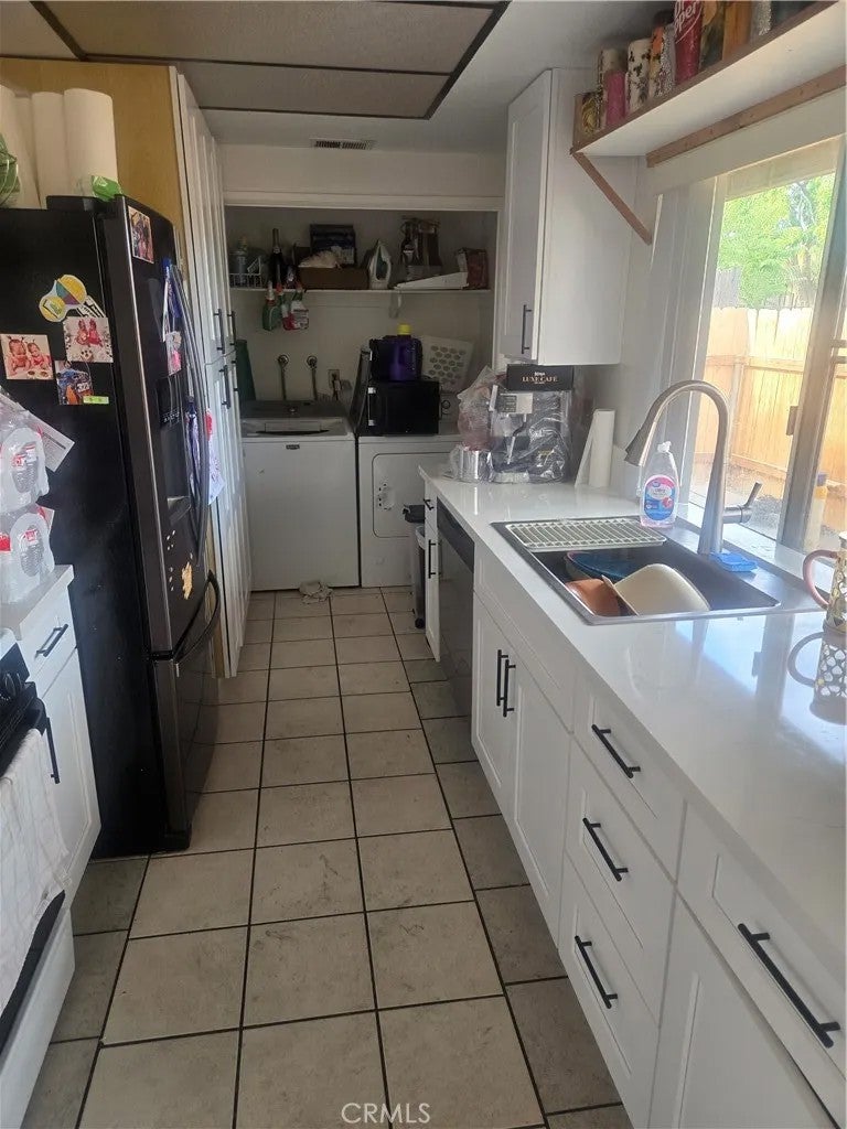 25660 White Oak
