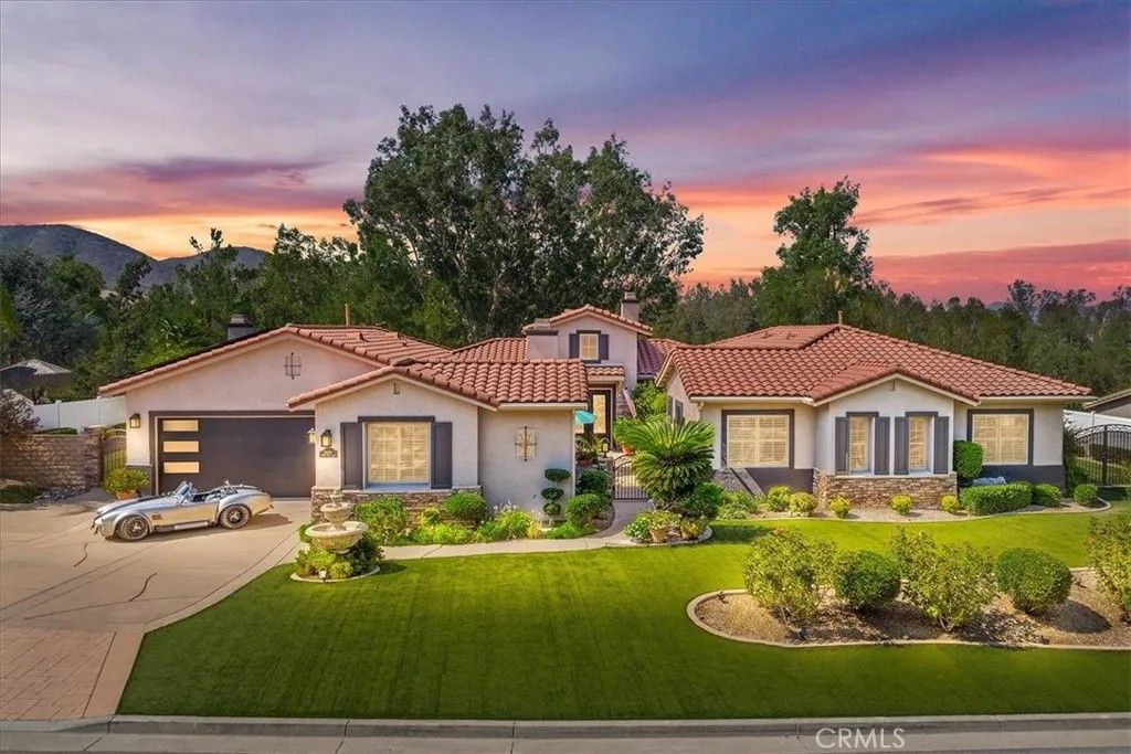 Photo of 42926 Joshua Tree Court, Murrieta, CA 92562 (MLS # SW25227656)