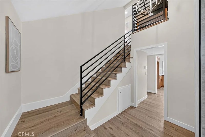 1160 N Del Sol