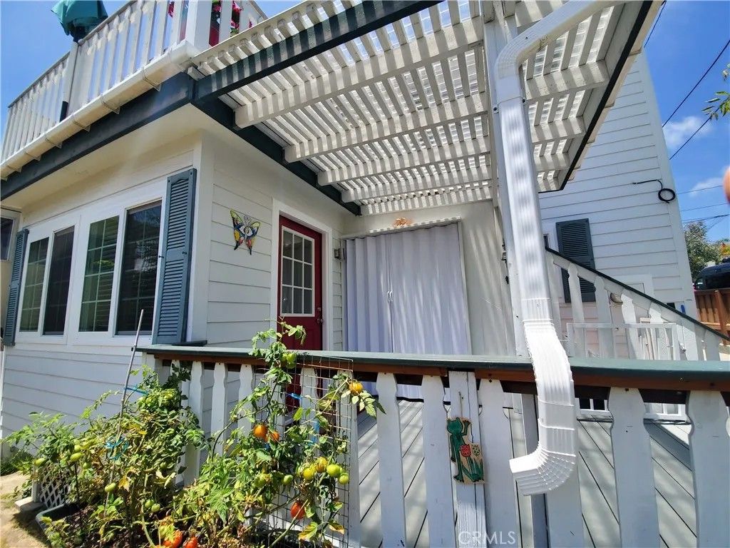 Photo of 31866 8th Avenue #B, Laguna Beach, CA 92651 (MLS # PW26016793)