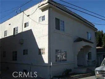 801 Alamitos Avenue