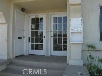 801 Alamitos Avenue