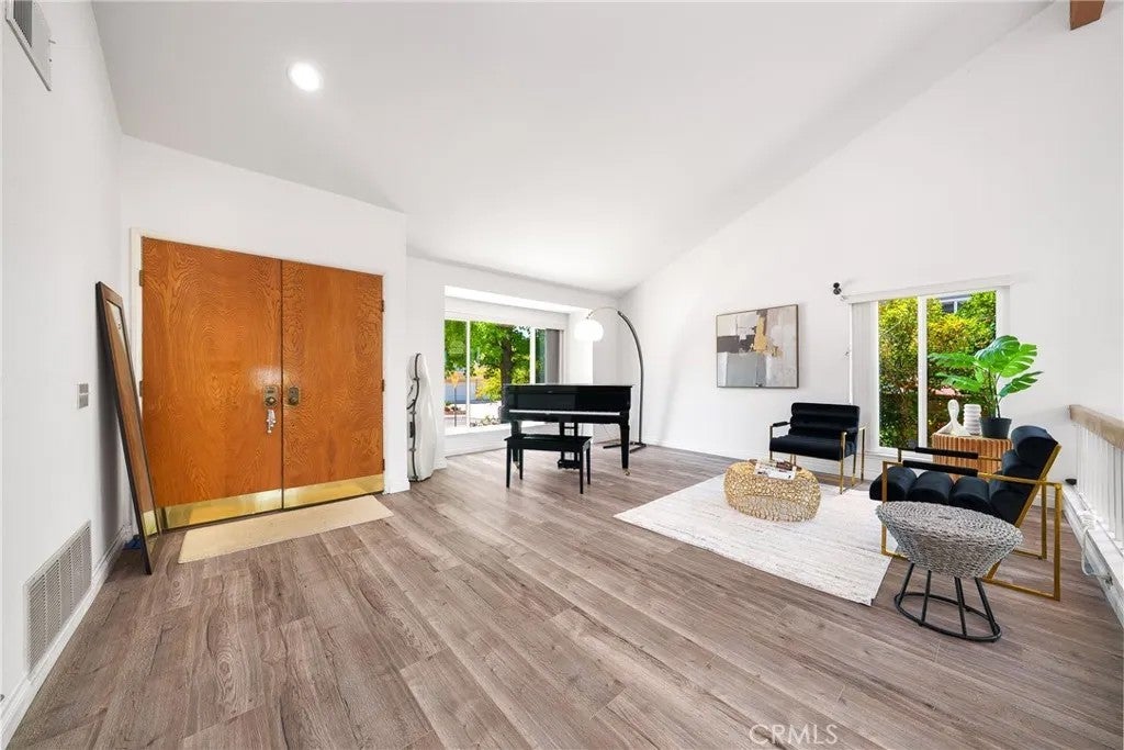 3595 Hawkwood