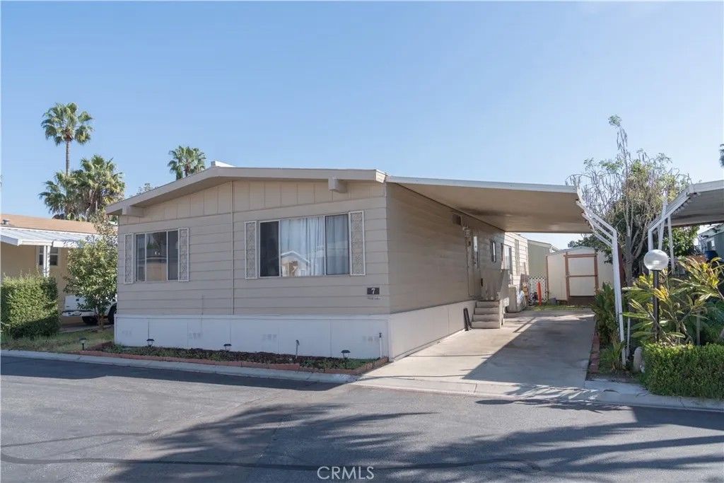 Photo of 2139 4th St #7, Ontario, CA 91764 (MLS # IV26029876)