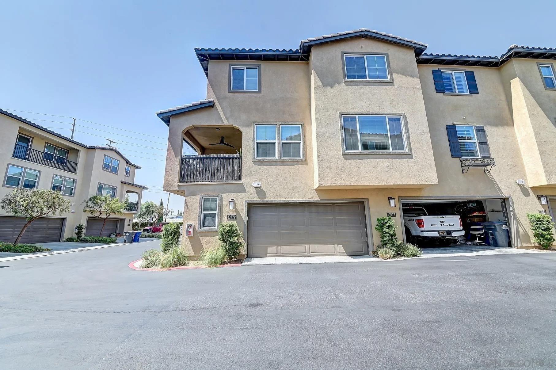 10572 Acorn Place