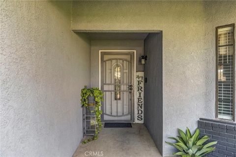 Tiny photo for 1401 Candace Ave, Bakersfield, CA 93307 (MLS # NS25244236)