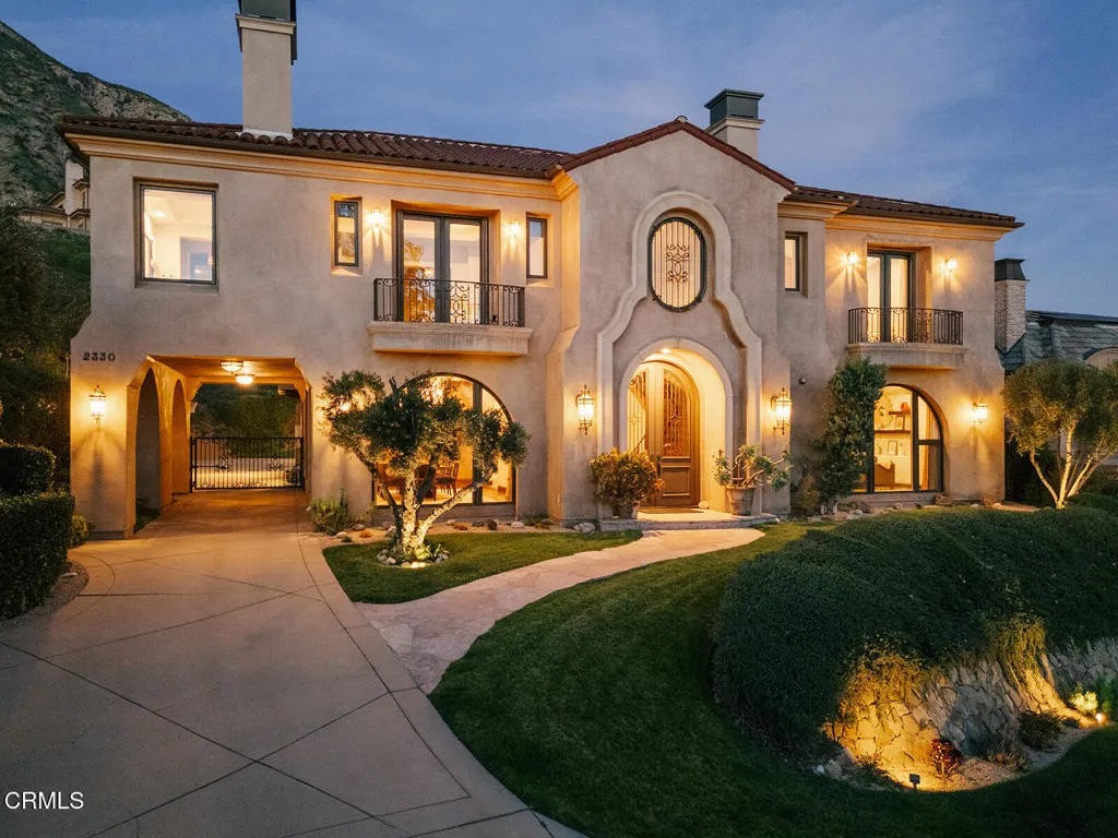 2330 Crystal Lane
