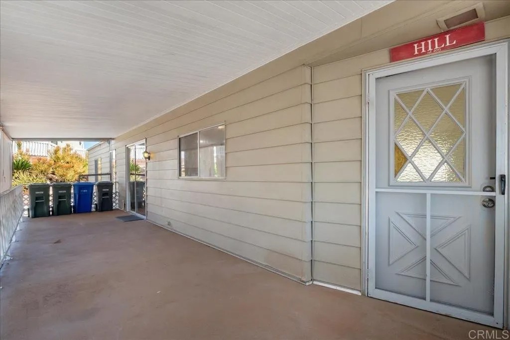 650 S Rancho Santa Fe