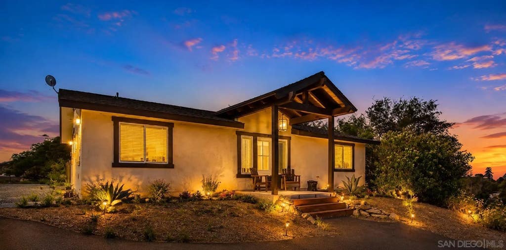 Photo of 12657 Via La Mirada, Valley Center, CA 92082 (MLS # 260016928)