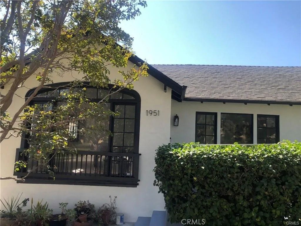 Photo of 1951 Midvale, Los Angeles, CA 90025 (MLS # SR26025974)
