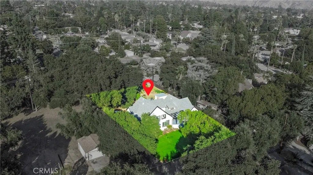 Photo of 379 Buena Loma St, Altadena, CA 91001 (MLS # OC26075737)