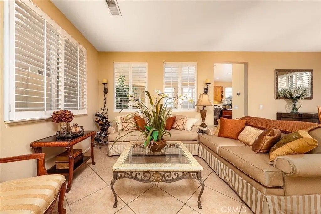 Photo of 27635 Elkwood Lane, Castaic, CA 91384 (MLS # SR26060081)