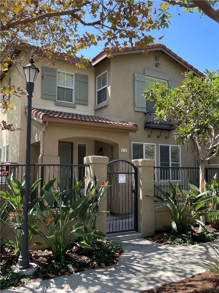 Photo of 23 Willowdale, Irvine, CA 92602 (MLS # OC26205236)
