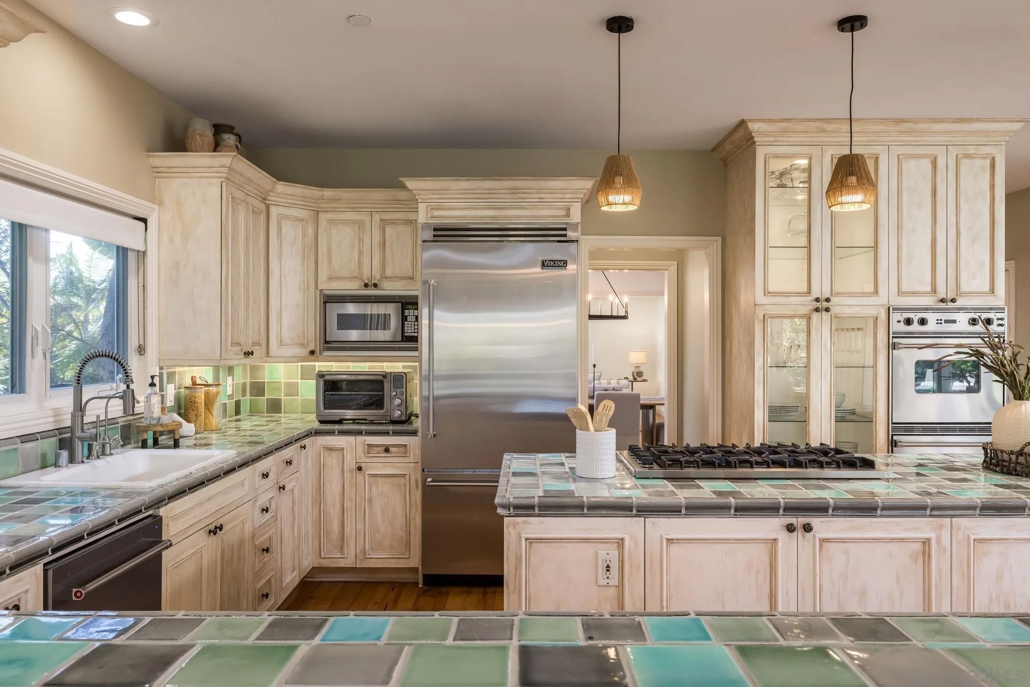 372 Hillcrest Scenic Ln