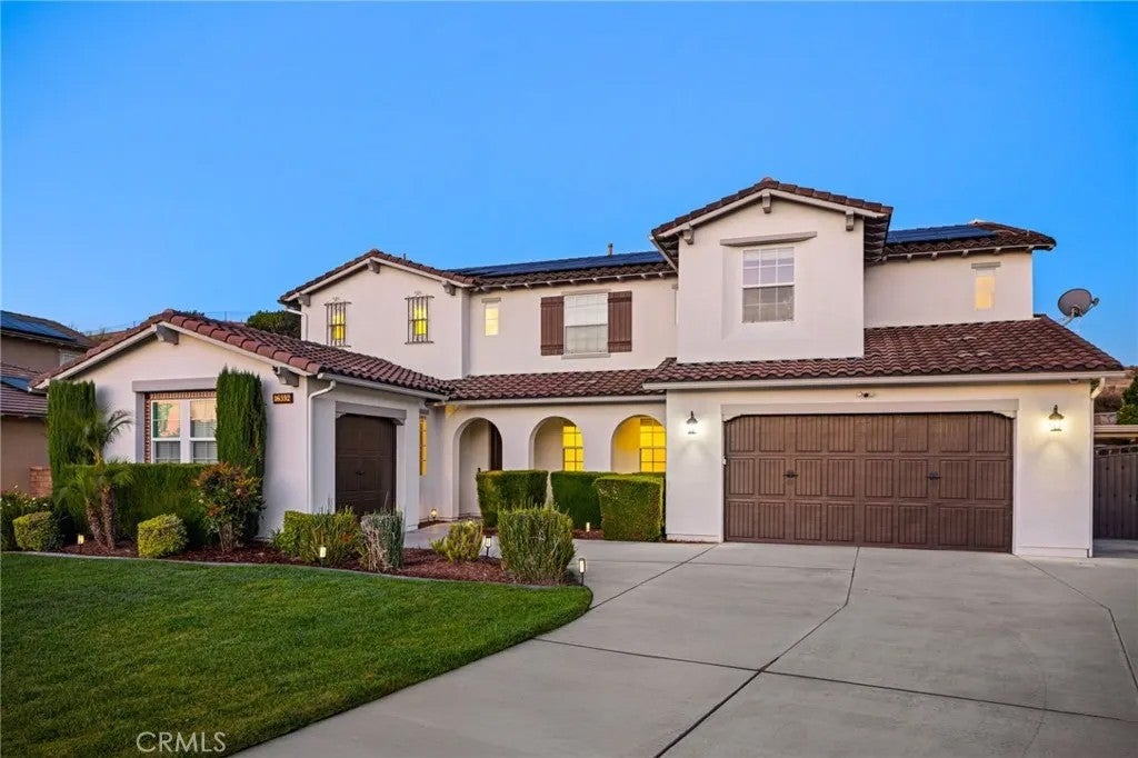 16352 Sierra Heights