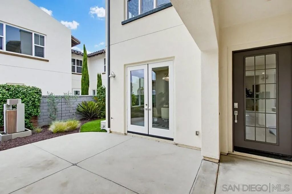 Photo of 6682 Elegante Way, San Diego, CA 92130 (MLS # 260008966)