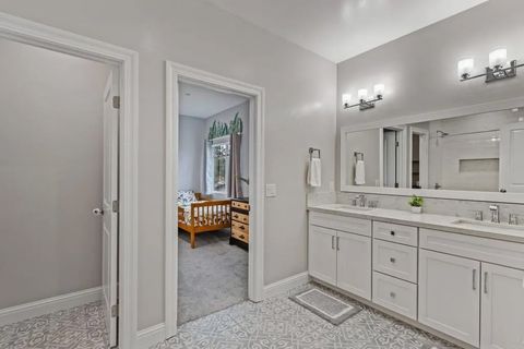 Tiny photo for 276 Hilltop Drive, Chula Vista, CA 91910 (MLS # PTP2508054)