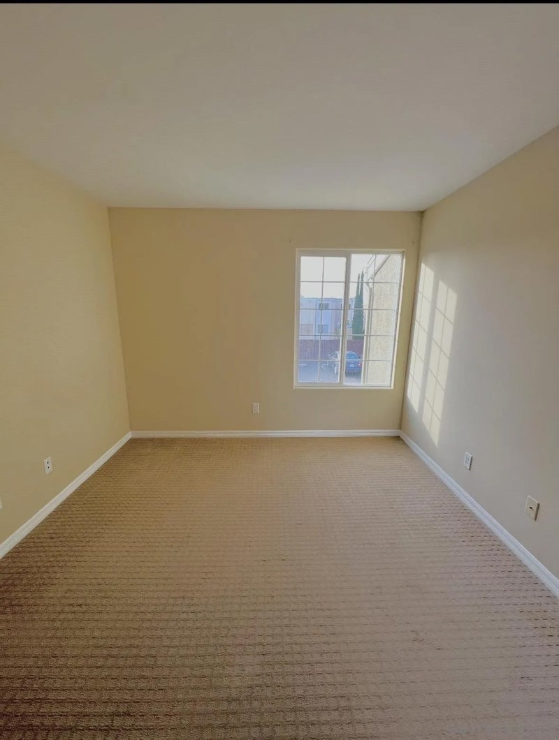 5252 Balboa Arms Dr 216