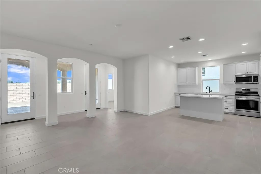 7420 Desert Sky Drive