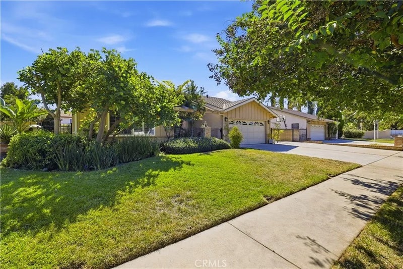 15444 Marilla Street